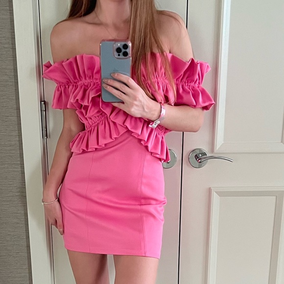 Zara Vibrant Pink Ruffle Mini Dress - Picture 3 of 6